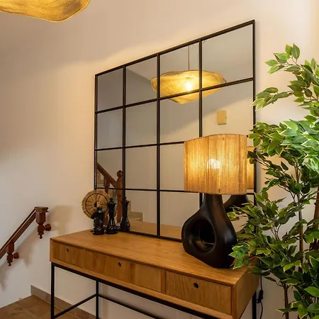 Luxuosa Com Piscina, Garagem E Vista Mar * Tavira