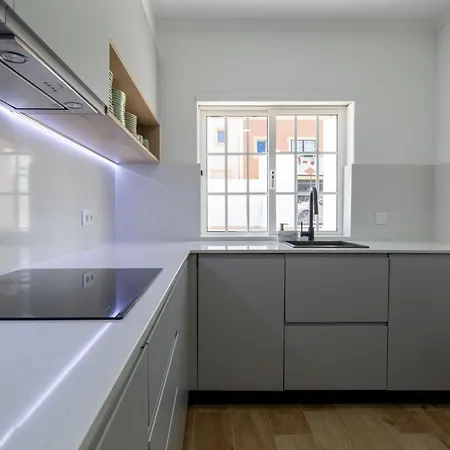 Luxuosa Com Piscina, Garagem E Vista Mar Villa Tavira