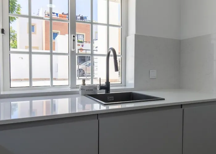 Luxuosa Com Piscina, Garagem E Vista Mar فيلة *