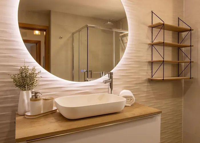فيلة Luxuosa Com Piscina, Garagem E Vista Mar