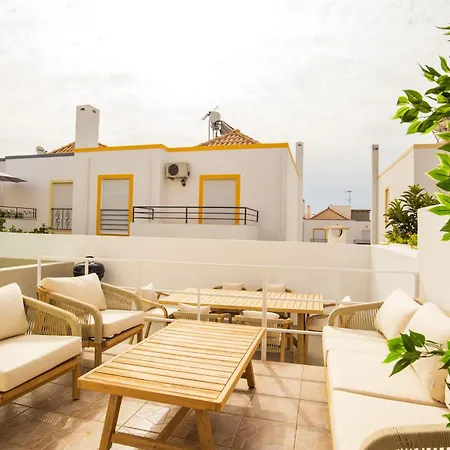 Villa Miramar By Livin Stays Algarve