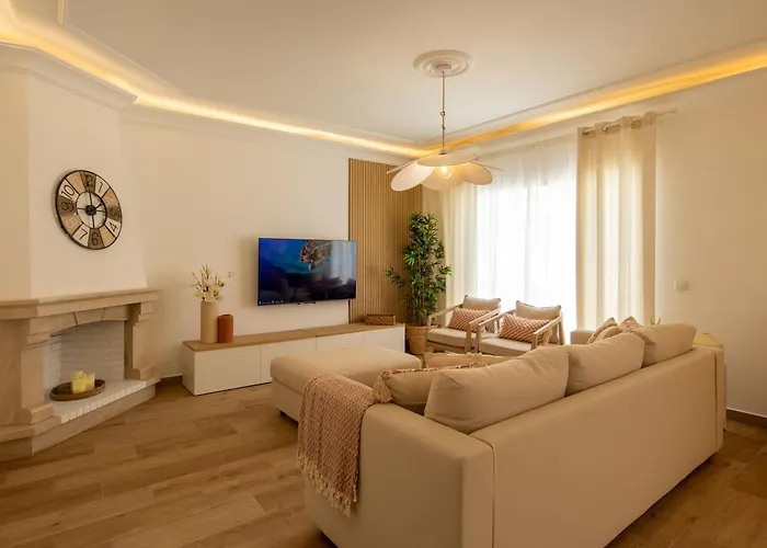 别墅 Luxuosa Com Piscina, Garagem E Vista Mar *