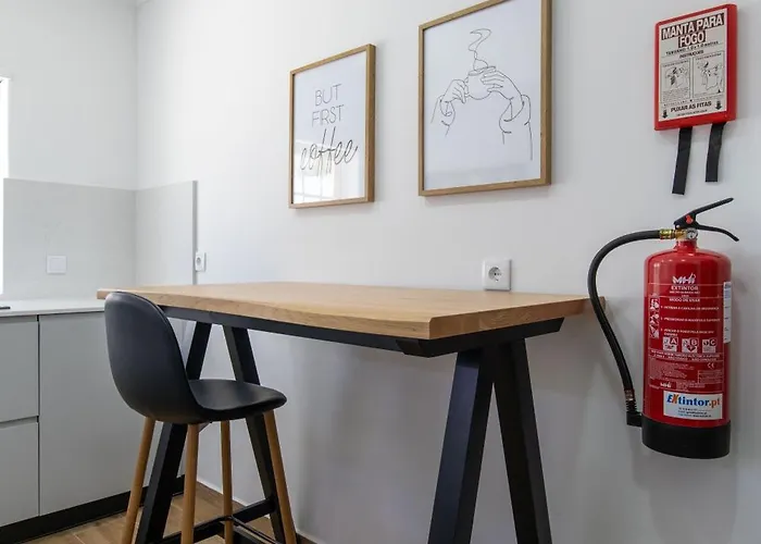 别墅 Luxuosa Com Piscina, Garagem E Vista Mar