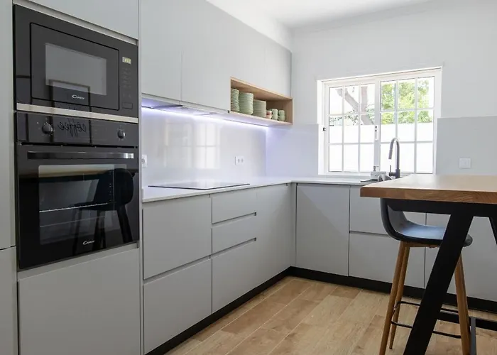 Luxuosa Com Piscina, Garagem E Vista Mar 塔维拉