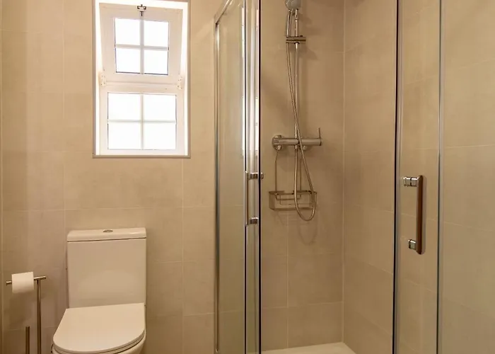 Luxuosa Com Piscina, Garagem E Vista Mar *